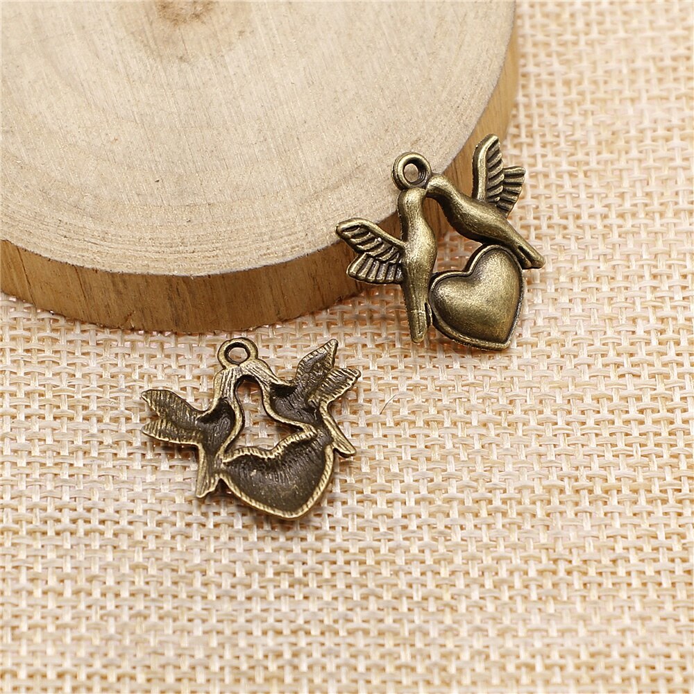WYSIWYG 10pcs 21x21mm Birds With Heart Charms For Jewelry Making