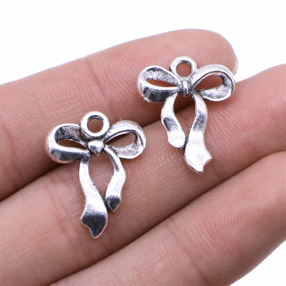 50 Pcs Jewelry Making Charms HQB02 Bow Tie Bowtie Antique Silver Fashion  Finding for Necklace Bracelet Pendant Crafting Earrings