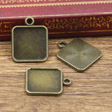 12cs Fit 15mm Square Simple Glass Cabochon Base Setting Antique Bronze Silver Color Color Pendant Tray For Jewelry DIY Making