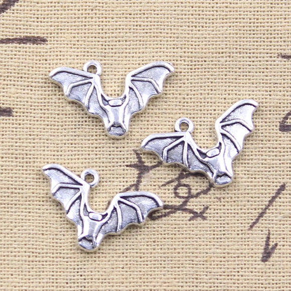20pcs Charms Halloween Bat 15x24mm Antique Silver Color Pendants Making DIY Handmade Tibetan Finding Jewelry