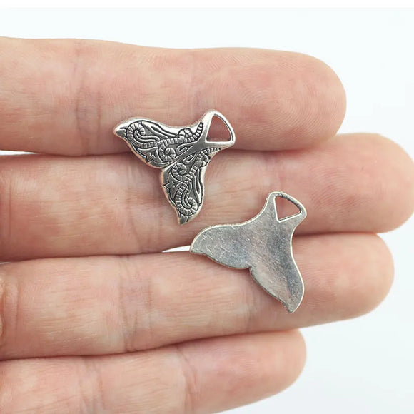 15Pcs 17*21mm Newest Antique Silver Color Fish Tail Charms Pretty Necklace Handcraft Pendant Accessory Charms For Jewelry Making