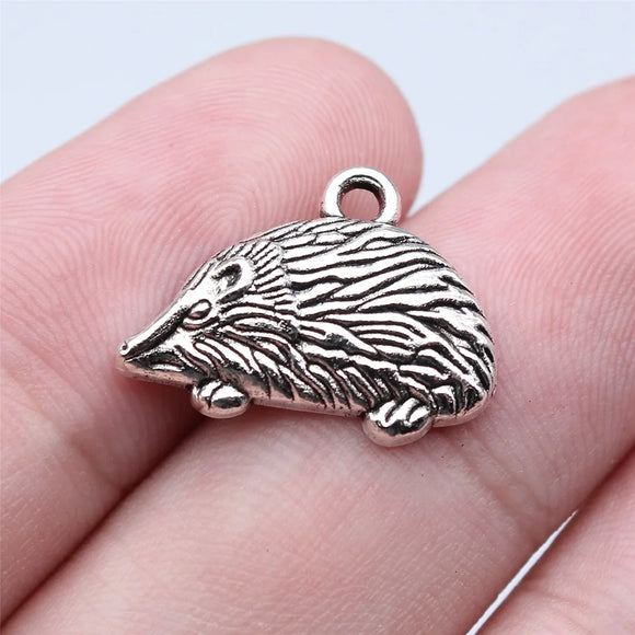 20Pcs/Lot Charms Animal Hedgehog 15x20mm Tibetan Silver Color Pendants Antique Jewelry Making DIY Handmade Craft