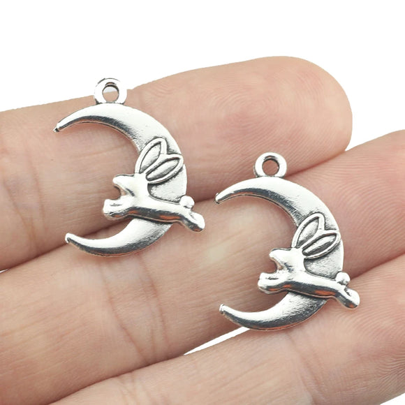 20Pieces 20*22mm Antique Silver Color Moon Cute Rabbit Charms Pendant  For DIY Jewelry Making Wholesale