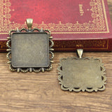2 piezas de base de cabujón de vidrio cuadrado de 30 mm, bandeja colgante de color bronce antiguo y plateado para hacer joyas DIY.