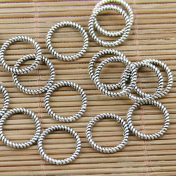 20pcs Tibetan Silver Color 13mm Outter Diameter Round Ring Frame Design EF1443