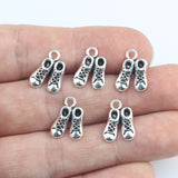 20Pcs 10*14mm Antique Silver Plated Cute Shoes Charms Keychain Bracelet Alloy Fashion Pendant For DIY Jewelry Making