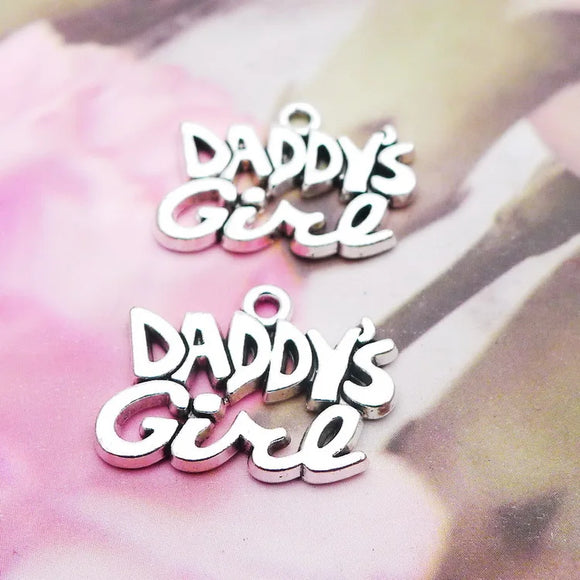 8Pcs 16*22mm Antique Silver Color Alloy Daddy's Letter Charms Necklace Pendant Accessory Charms For Father Jewelry Making