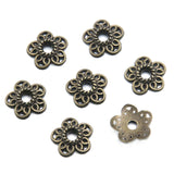 20pc A variety of vintage blue and white porcelain trays, hollowed-out flowers, handmade DIY necklaces, bracelets, headwear, earrings, and accessories