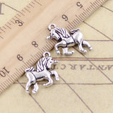 10 Uds. De dijes de unicornio y caballo, 19x16mm, colgantes de Color plata antigua, fabricación de joyería tibetana hecha a mano DIY