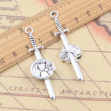 Colgantes de plata tibetana de 49x14mm con forma de Calavera, espada, corazón perforado, fabricación de joyas antiguas, artesanía hecha a mano, 10 piezas