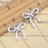 20 piezas dijes lazo 18x18mm colgantes de Color plata antigua fabricación DIY joyería tibetana hecha a mano