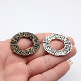 2pcs 41x40mm 2 Colors Antique Bronze Color Antique Silver Color Artistic Wave-Patterned Pleated Circle Pendant Connector