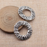 2pcs 41x40mm 2 Colors Antique Bronze Color Antique Silver Color Artistic Wave-Patterned Pleated Circle Pendant Connector