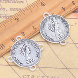 10 Uds. De dijes Oueen Elizabeth Link de 32x32mm, colgantes de Color plata antigua, fabricación de joyería tibetana hecha a mano DIY