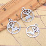 30 Uds. Colgantes de Navidad, copo de nieve, ciervo, alce de nieve, 18x15mm, colgantes de Color plata antigua, fabricación DIY, joyería tibetana hecha a mano
