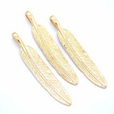 5pcs 4 colors feather Charms Pendant For Metal Alloy DIY Necklace keychain Jewelry Marking 55*10mm D327