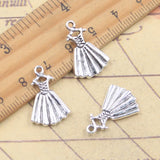 20 piezas dijes falda tela 21x14mm colgantes de Color plata antigua fabricación DIY joyería tibetana hecha a mano