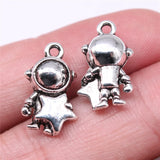 10pcs 18x10mm Antique Silver Color Astronaut Charms Pendant For DIY Jewelry Making Handmade Jewelry Craft Findings EF3972