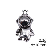 10pcs 18x10mm Antique Silver Color Astronaut Charms Pendant For DIY Jewelry Making Handmade Jewelry Craft Findings EF3972