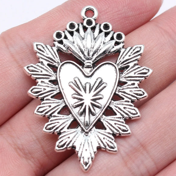 2pcs 44x33mm Antique Silver Color Gothic Heart Charms Pendant For DIY Jewelry Making Handmade Jewelry Craft Findings