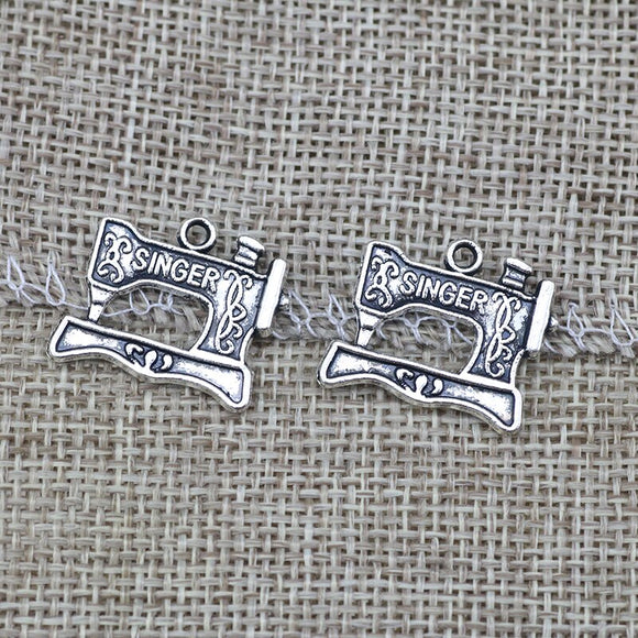 10 Pieces 20*22mm  Alloy Sewing Machine Charms Antique Silver Color  DIY Charms Vintage Pendant Accessory Jewelry Making