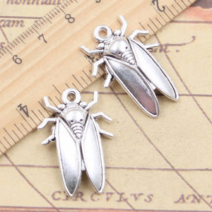 10pcs Charms Cicada Cockroach Roach 32x22mm Tibetan Silver Color Pendants Antique Jewelry Making DIY Handmade Craft