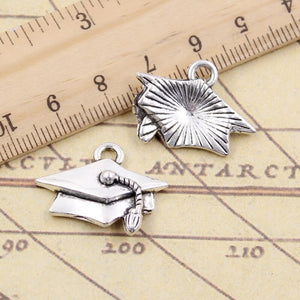 10pcs Charms Graduation Bachelor Cap 20x25mm Tibetan Silver Color Pendants Antique Jewelry EF3607