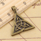 10pcs Charms Irish Knot Amulet Talisman 28x24mm Tibetan Bronze Silver Color Pendants Antique Jewelry Making DIY Handmade Craft