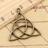 10pcs Charms Knot Amulet 30x28mm Tibetan Bronze Silver Color Pendants Antique Jewelry Making DIY Handmade Craft
