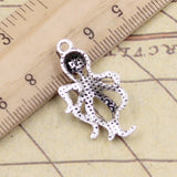 10pcs Charms Octopus 32x17mm Tibetan Bronze Silver Color Pendants Antique Jewelry Making DIY Handmade Craft