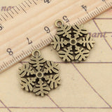10pcs Charms Snowflake Snow 20x23mm Tibetan Bronze Silver Color Pendants Antique Jewelry Making DIY Handmade Craft