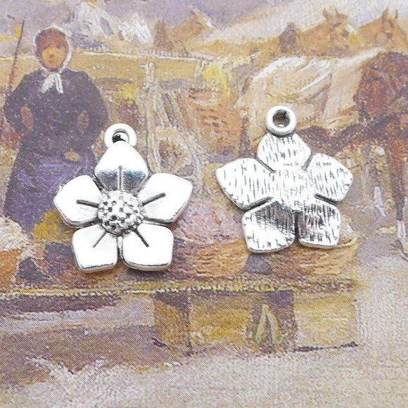 20 Pieces 17x15mm Antique Silver Color Flower Charms Necklace Bracelet For DIY Jewelry Making
