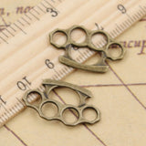 20pcs Charms AI Punch Knuckle Dusters 24x14mm Tibetan Bronze Silver Color Pendants Antique Jewelry Making DIY Handmade Crafts EF3885