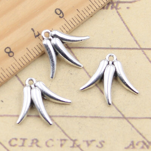 20pcs Charms Chili Hot Pepper  16x18mm Tibetan Silver Color Pendants Antique Jewelry Making DIY Handmade Craft