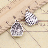 20 piezas de dijes de helado de cupcake de 20 x 15 mm, colgantes de bronce tibetano color plata, joyería antigua, artesanía hecha a mano. 