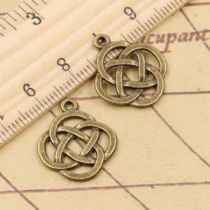 20pcs Charms Knot Amulet 18x16mm Tibetan Bronze Silver Color Pendants Antique Jewelry Making EF3643