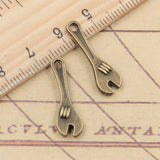 20pcs Charms Spanner Wrench Tool 24x7mm Tibetan Bronze Silver Color Pendants Antique Jewelry Making DIY Handmade Craft ef4378