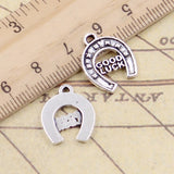 20pcs Charms lucky horseshoes good luck 17x14 Tibetan Bronze Silver Color Pendants Antique Making DIY Handmade Craft Pendant