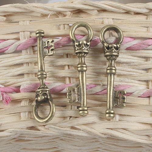 8pcs antiqued bronze key design pendant charm G865