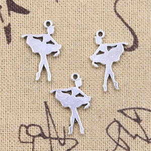 30pcs Charms Ballet Girl Dancer 22x15mm Antique Silver Color Pendants EF3615