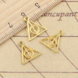30 piezas de dijes de Reliquias de la Muerte, 13 x 12 mm, colgantes de bronce tibetano color plata, joyería antigua, artesanía hecha a mano. 