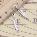 30pcs Charms Feather Leaf 28x5mm Tibetan Bronze Silver Color Pendants Antique Jewelry Making DIY Handmade Craft