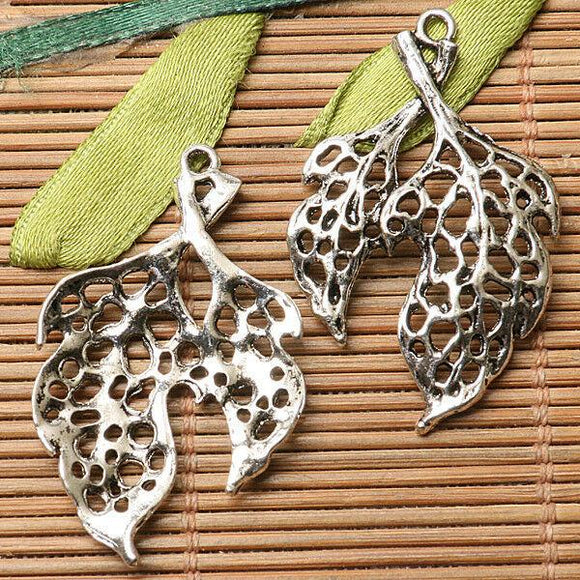 10pcs dark silver color hollow leaves design charms  EF2682