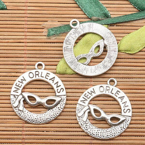 8Pcs  tibetan silver tone 24mm round NEW ORLEANS charms H0928