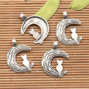 16Pcs  tibetan silver tone night owl moon   design charms H1311