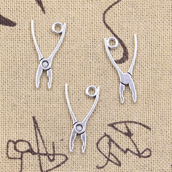 50pcs Charms Tools Vise 24x12mm Antique Silver Color Pendants DIY Crafts Making Findings Handmade Tibetan Jewelry ef4371