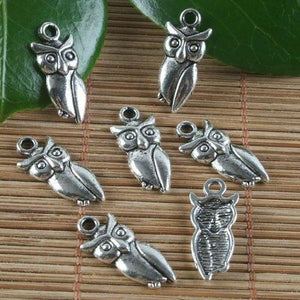 20pcs Tibetan silver color owl design Charms h0221