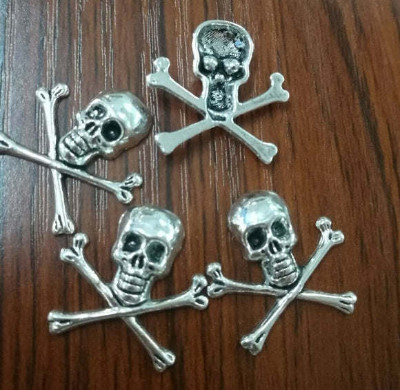 12pcs Tibetan Silver skull & bones charm pendants X0108