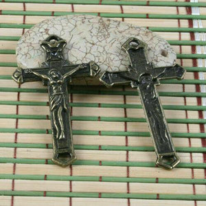 3pcs antiqued Bronze color Crucifix design Pendant charms 60x33mm G1380