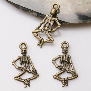 20pcs antiqued bronze color skull dancer  design  charms  EF3351